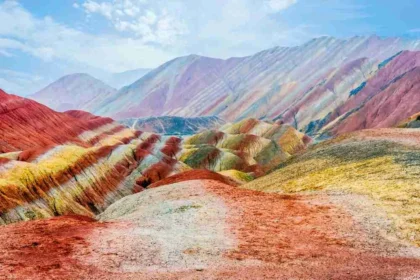 RAINBOW MOUNTAINS